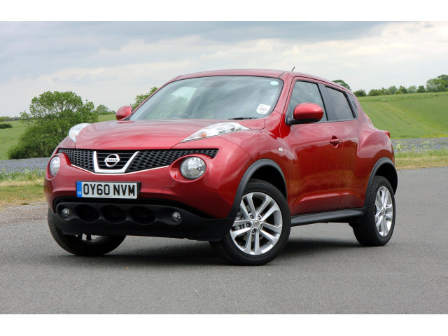 Baguette chromée de contour de calandre pour Nissan Juke