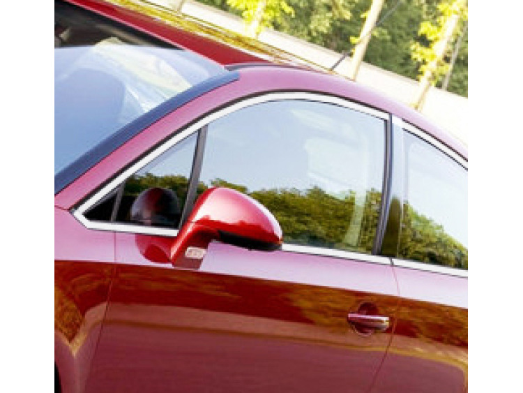Baguette chrom&eacute;e de contour des vitres lat&eacute;rales compatible avec Citro&euml;n C4 Coup&eacute;