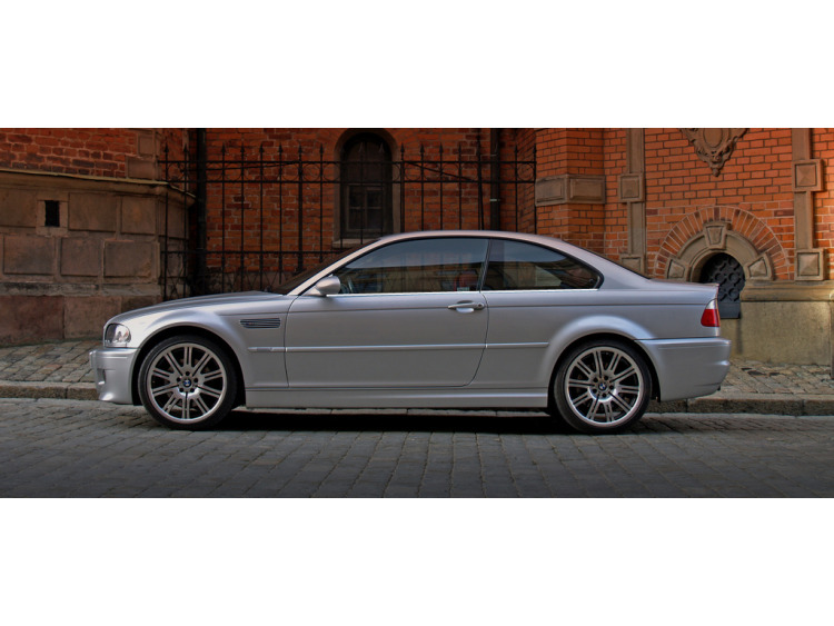 Baguette chrom&eacute;e de contour inf&eacute;rieur des vitres BMW M3 E46 00-06