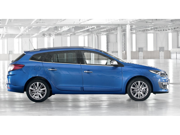 Baguette chrom&eacute;e de contour inf&eacute;rieur des vitres Renault M&eacute;gane III estate 09-12