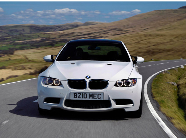 Baguette chromée pour aération pour BMW M3 E90 Berline 0708 BMW M3 E90 Berline LCI 0811 BMW M3 E92 Coupé 0710 BMW M3 E92 Coupé LCI 0913 BMW M3 E93 Cabriolet 0810 BMW M3 E93 Cabriolet LCI 0913