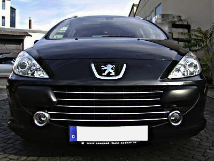 Baguette de calandre chrom&eacute;e compatible avec Peugeot 307 05-09 Peugeot 307 CC 05-09 Peugeot 307 SW 05-09