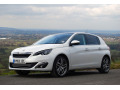 Baguette de calandre inf&eacute;rieure chrom&eacute;e pour Peugeot 308 II 13-21 & Peugeot 308 II SW 14-21