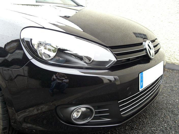 Baguette de calandre inf&eacute;rieure chrom&eacute;e pour VW Golf 6 & VW Golf 6 cabriolet