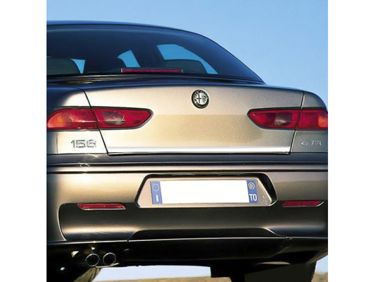 Baguette de coffre chrom&eacute;e compatible avec Alfa Romeo 156