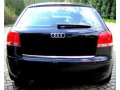 Baguette de coffre chrom&eacute;e compatible avec Audi A3 s&eacute;rie 2 03-08 & Audi A3 s&eacute;rie 2 phase 2 08-12