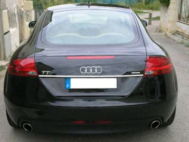 Baguette de coffre chromée compatible avec Audi TT Série 2 0614 Audi TT RS Audi TTS