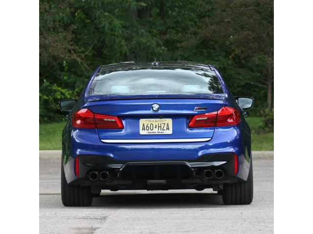 Baguette de coffre chromée compatible avec BMW M5