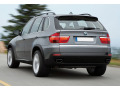 Baguette de coffre chrom&eacute;e pour BMW X5