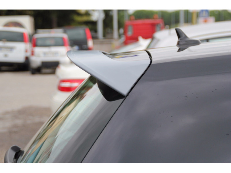 Becquet / aileron compatible avec VW Golf 7 v1