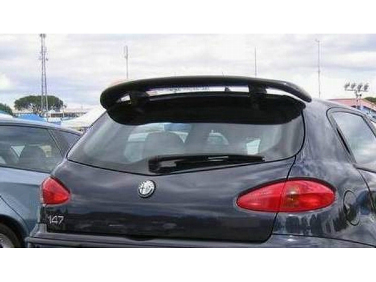 Becquet / aileron pour Alfa Romeo 147 v3 appr&ecirc;t&eacute;