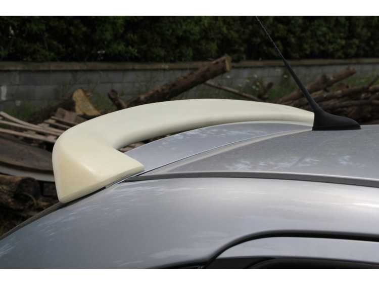 Becquet / aileron pour Citro&euml;n C3 02-09 appr&ecirc;t&eacute;
